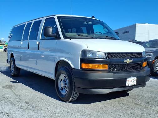 2024 Chevrolet Express 3500 LS