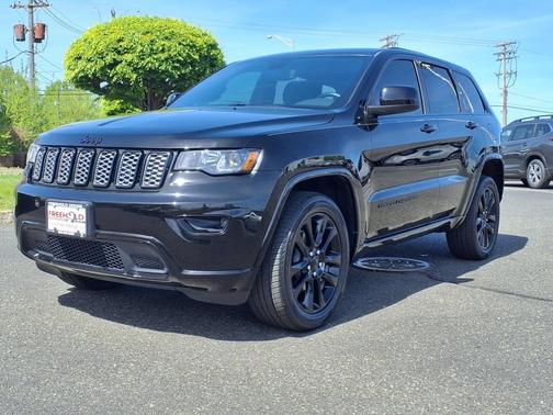 2020 Jeep Grand Cherokee Altitude