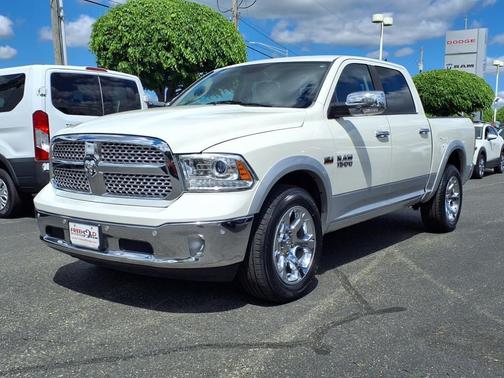 2017 RAM 1500 Laramie