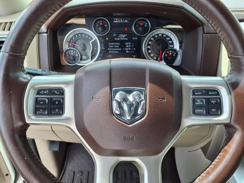 2017 RAM 1500 Laramie