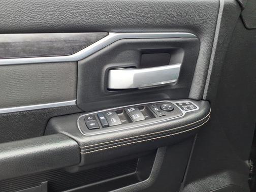 Diamond Black 2024 RAM 2500 Big Horn