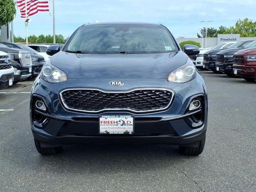 Pacific Blue 2022 Kia Sportage LX