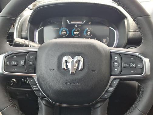 Diamond Black 2026 RAM 1500 Laramie