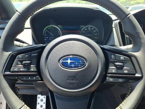 Crystal White Pearl 2026 Subaru Crosstrek Sport