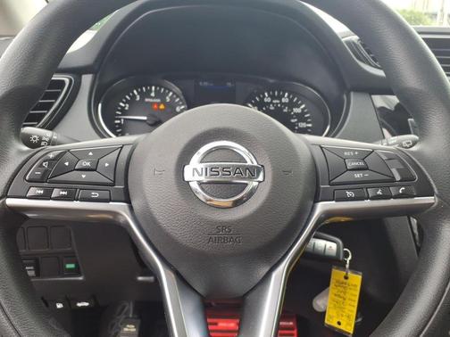 Gun Metallic 2019 Nissan Rogue Sport S