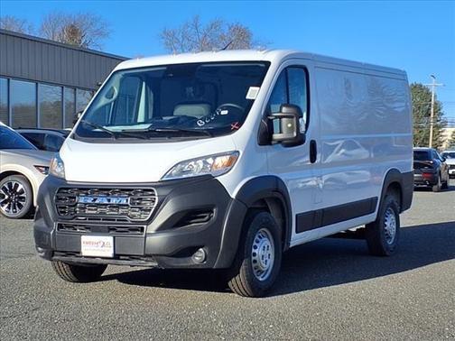 2025 RAM ProMaster 1500 Low Roof