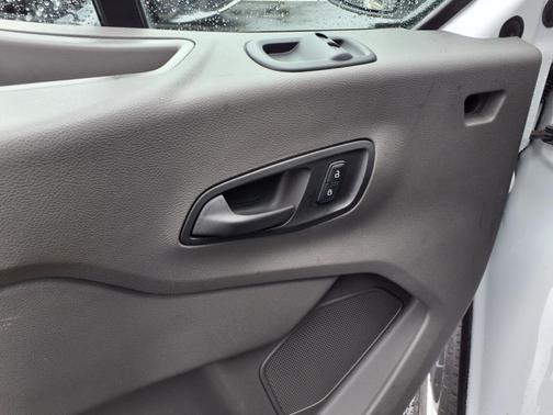 2021 Ford Transit-250 Base