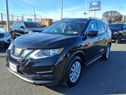2017 Nissan Rogue SV