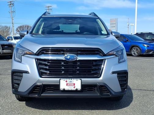 Ice Silver Metallic 2025 Subaru Ascent Premium