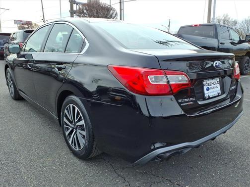 2018 Subaru Legacy 2.5i