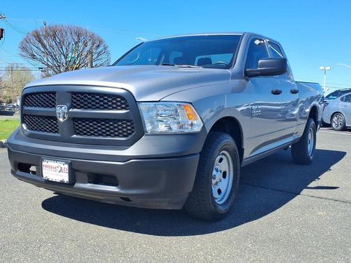 Billet Silver Metallic Clearcoat 2023 RAM 1500 Classic Tradesman