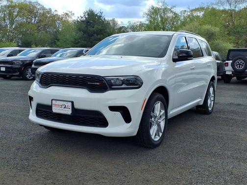 White Knuckle Clearcoat 2026 Dodge Durango GT