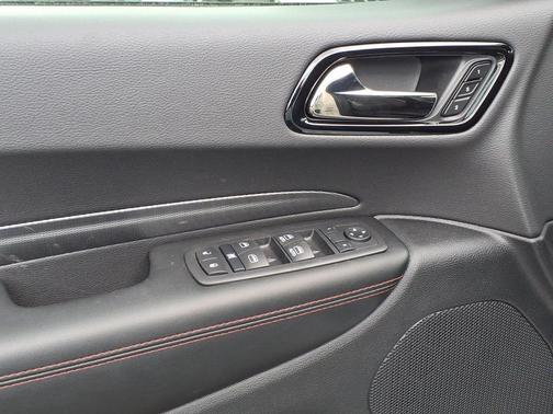 White Knuckle Clearcoat 2026 Dodge Durango GT