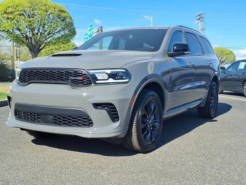 Destroyer Gray Clearcoat 2025 Dodge Durango GT