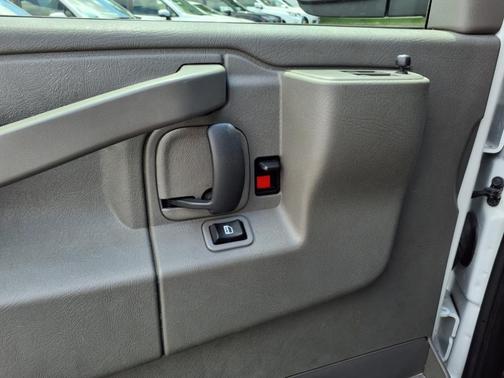 2023 Chevrolet Express 2500 Work Van