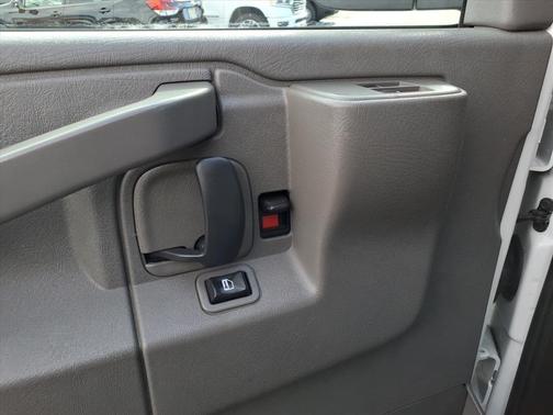 2016 GMC Savana 2500 Work Van