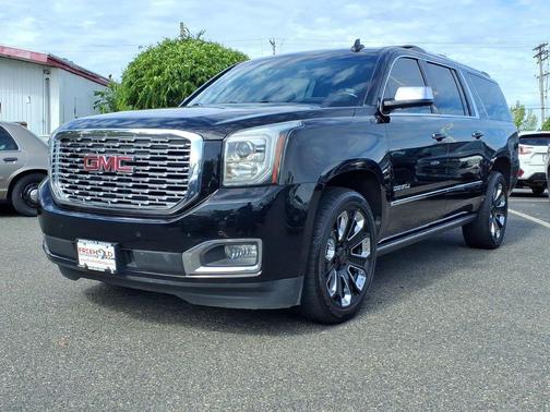 Onyx Black 2020 GMC Yukon XL Denali