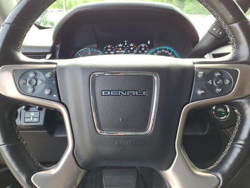 Onyx Black 2020 GMC Yukon XL Denali