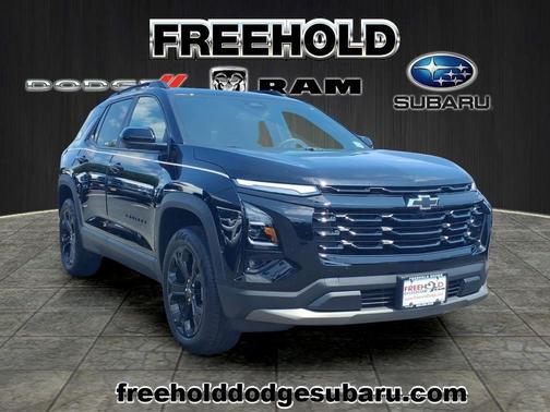Mosaic Black Metallic 2026 Chevrolet Equinox LT