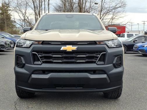 2023 Chevrolet Colorado WT