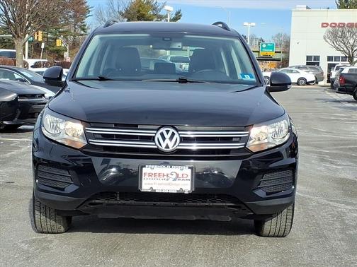 2016 Volkswagen Tiguan S
