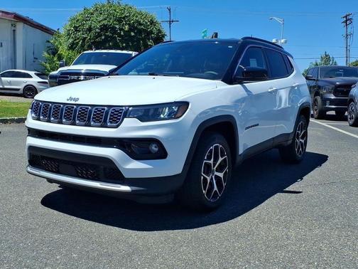 Bright White Clearcoat 2025 Jeep Compass Limited
