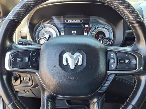 Bright White Clearcoat 2021 RAM 1500 Limited