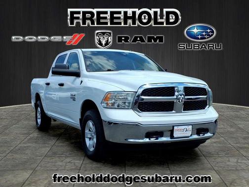 Bright White Clearcoat 2022 RAM 1500 Classic Tradesman
