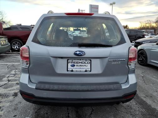 2017 Subaru Forester 2.5i