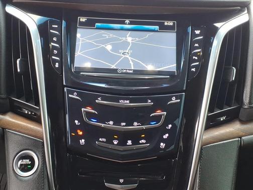 2018 Cadillac Escalade ESV Luxury