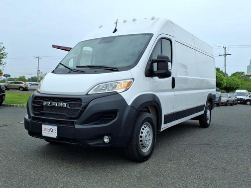 Bright White Clearcoat 2025 RAM ProMaster 2500 High Roof