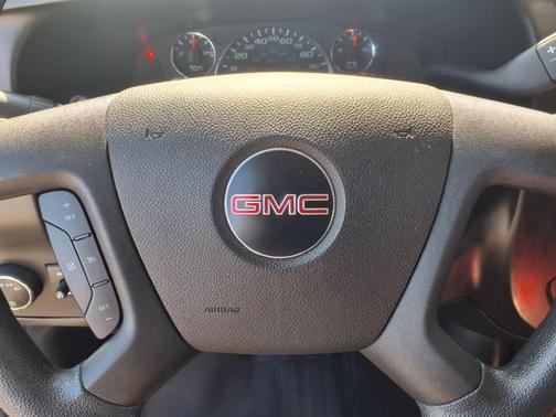 2023 GMC Savana 2500 Work Van