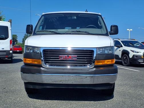 2023 GMC Savana 2500 Work Van