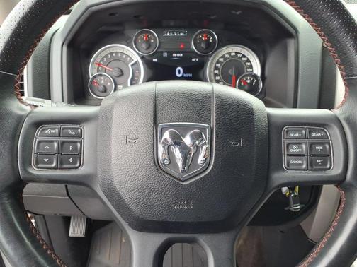 Bright Silver Clearcoat Metallic 2017 RAM 1500 Big Horn