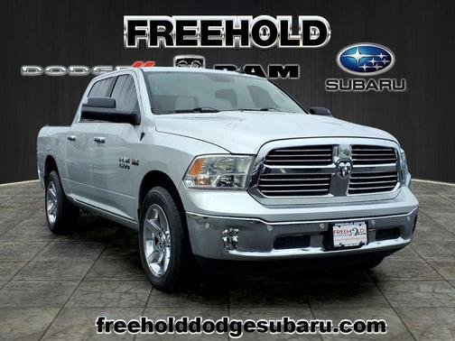 Bright Silver Clearcoat Metallic 2017 RAM 1500 Big Horn