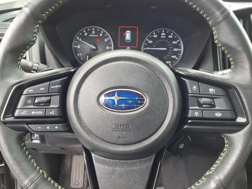 Crystal Black Silica 2024 Subaru Ascent Onyx Edition Limited