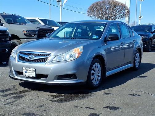 2010 Subaru Legacy 2.5i