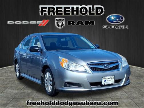 2010 Subaru Legacy 2.5i