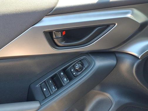 Magnetite Gray Metallic 2025 Subaru Impreza Base