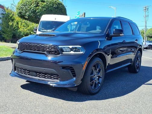 Night 2026 Dodge Durango GT Plus HEMI V8