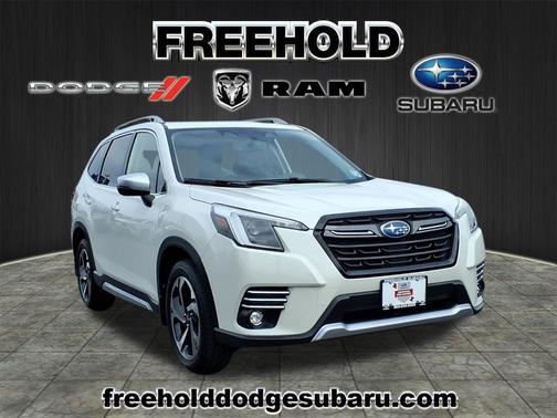 2023 Subaru Forester Touring