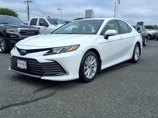 2021 Toyota Camry LE