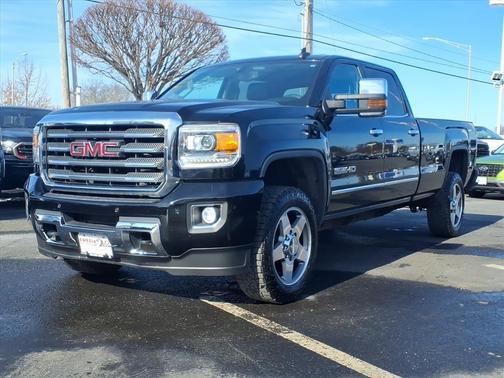 2017 GMC Sierra 2500 SLT