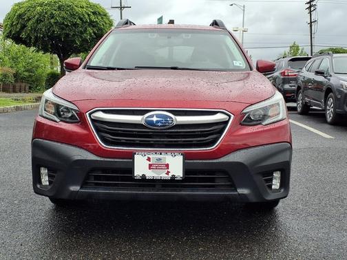 2022 Subaru Outback Premium