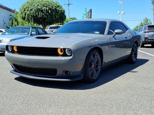 Destroyer Gray Clearcoat 2019 Dodge Challenger R/T Scat Pack