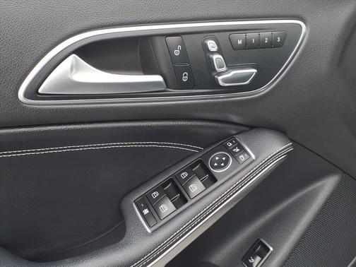 2018 Mercedes-Benz CLA 250 Base 4MATIC