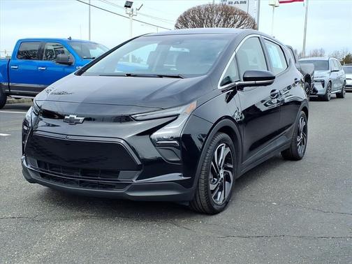 2023 Chevrolet Bolt EV 2LT