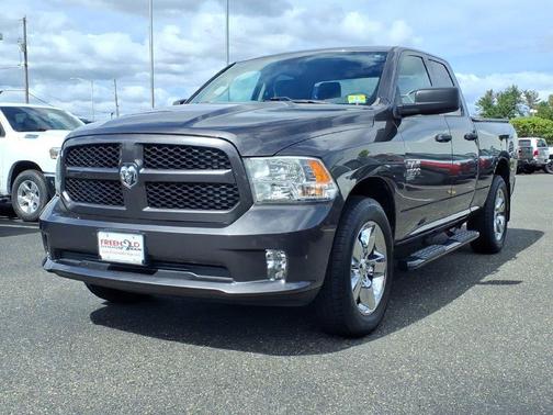 Granite Crystal Clearcoat Metallic 2019 RAM 1500 Classic Express