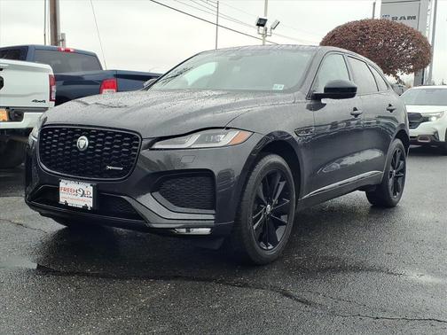 2025 Jaguar F-PACE P250 R-Dynamic S
