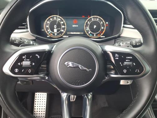 2025 Jaguar F-PACE P250 R-Dynamic S